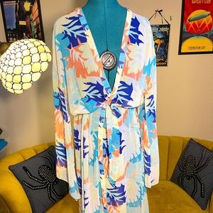 Forever 21 Tropical Beach Cover-up or Robe